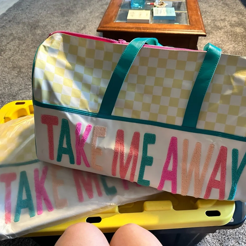 Plunder travel duffel bag.